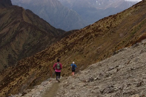 Thumbnail of trail run scree ridge